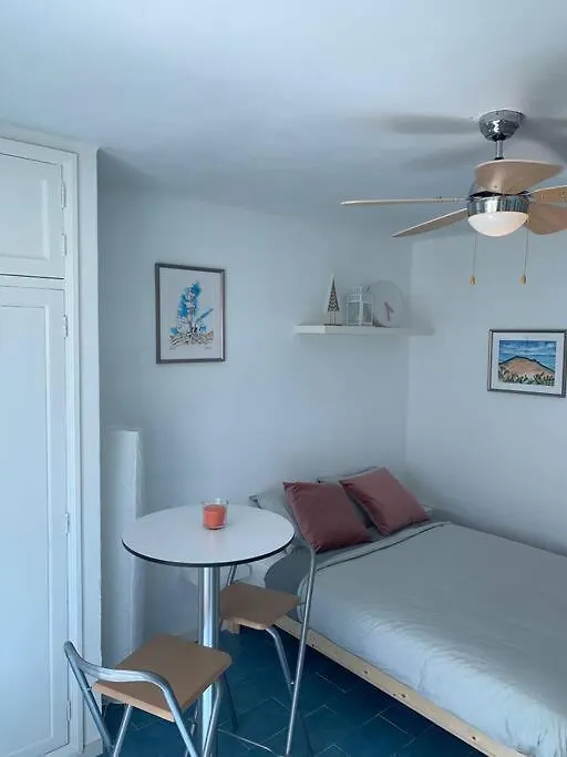 32 Puerto Del Carmen Beach Apartment